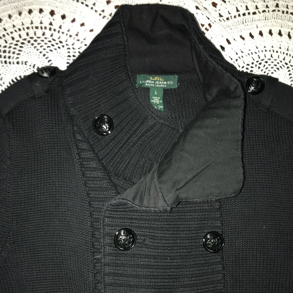 LRL classic knit sweater with gorgeous buttons